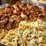 Creamy Garlic Butter Chicken & Linguine in Alfredo Sauce