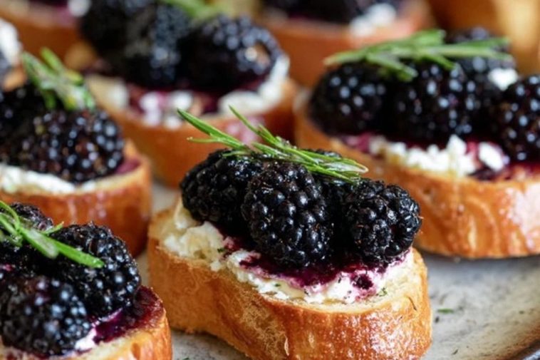 Blackberry Goat Cheese Crostini Recipe