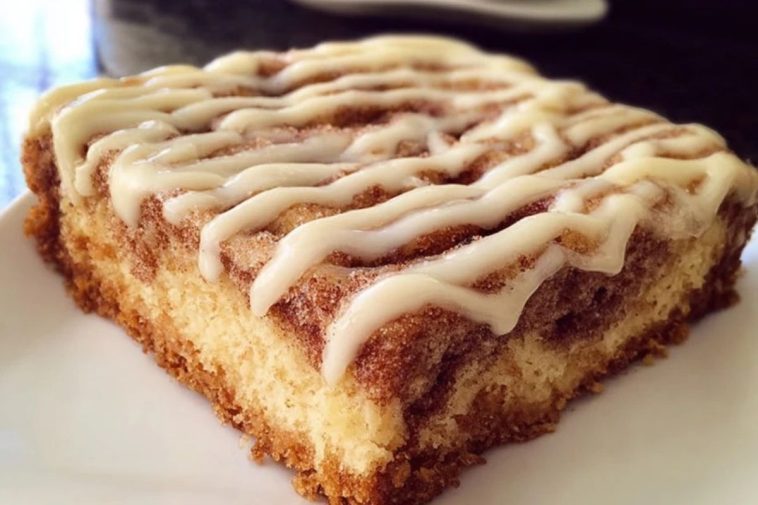 Cinnamon Roll Cake