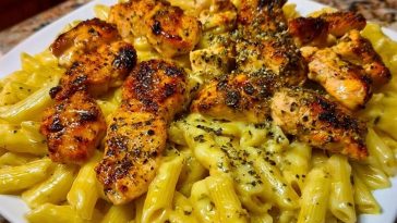Creamy Velveeta Chicken Penne in Garlic Butter Parmesan Sauce