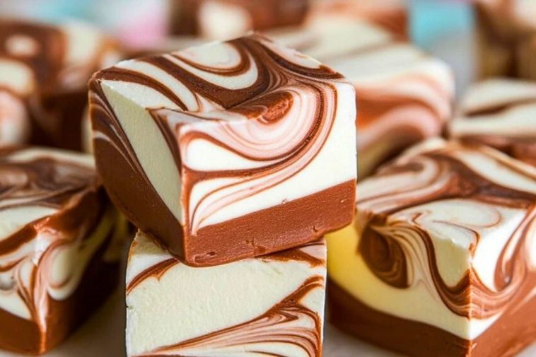Easy Marshmallow Swirl Fudge