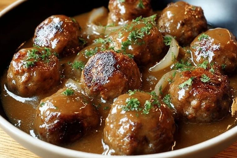 Meatballs with Gravy Recipe