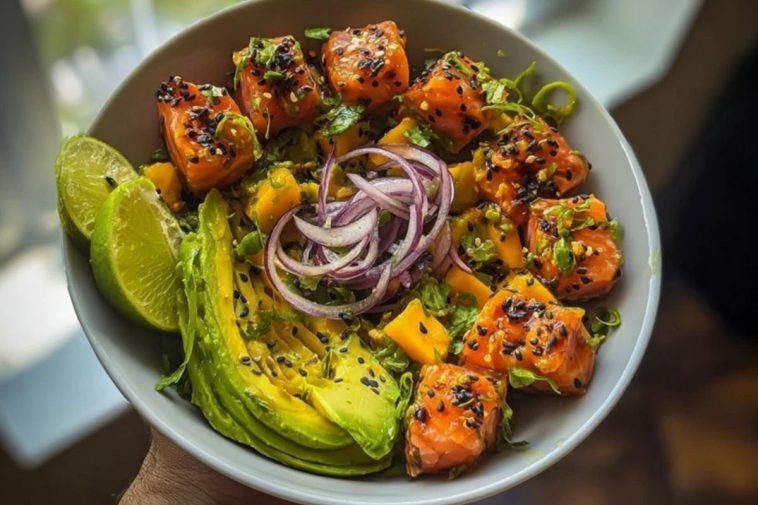 Salmon Bites with Mango-Avocado Salsa and Lime Zest Bowl