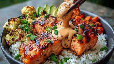 Sriracha Honey Salmon Bowls