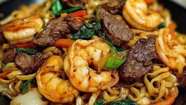 Steak & Shrimp Stir-Fried Noodles
