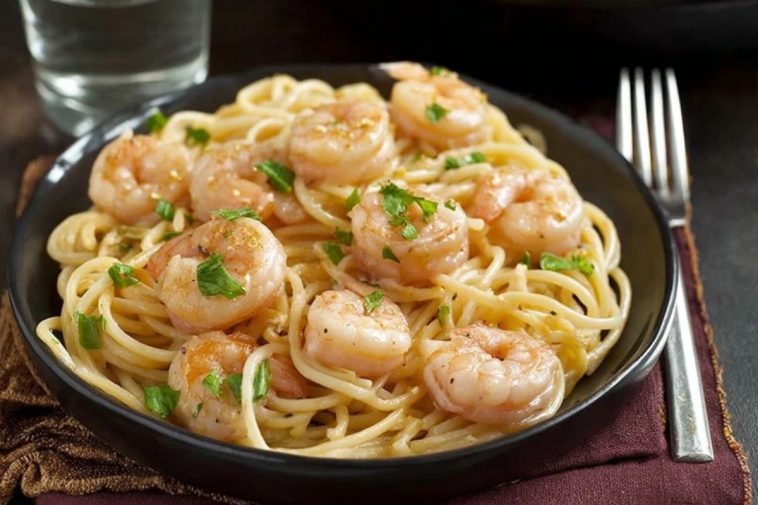 BANG BANG Shrimp Pasta